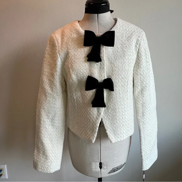 Avec Les Filles Ivory Cream Black Bow Cardigan Blazer NWT - Image 5