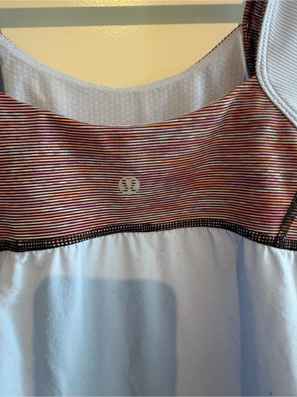 Lululemon Power Technique Tank Lilac Striped Size 6 - Image 6