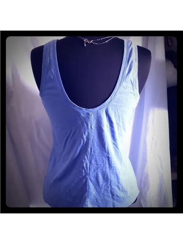 Victoria's Secret Deep Plunge Tank Top Small - Image 2