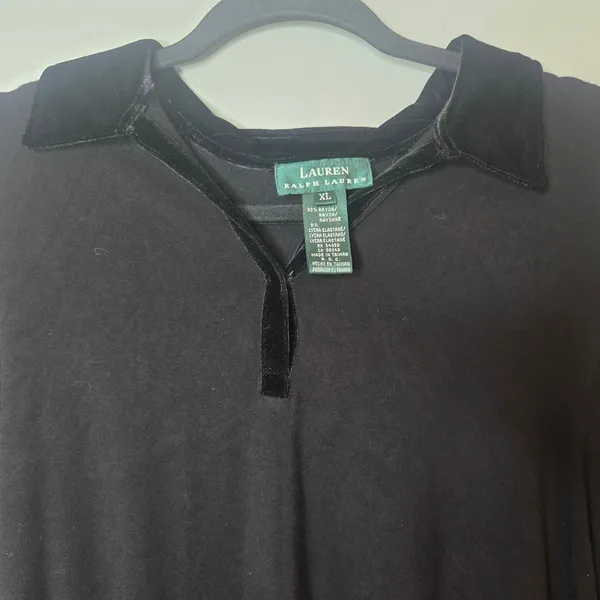 Lauren Ralph Lauren Women’s XL Black Long Sleeve V‑Neck Soft Pullover Top - Image 2