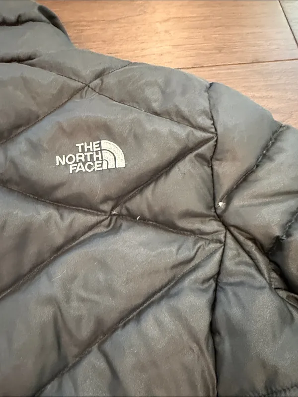 The North Face Women's Black Quilted Puffer Jacket Size Medium - C27-140 - Image 10