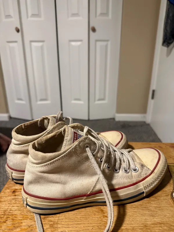 White Converse - Image 2