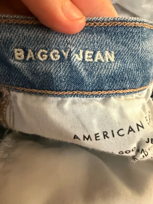 American Eagle Outfitters Baggy Jeans size 00 - Image 3