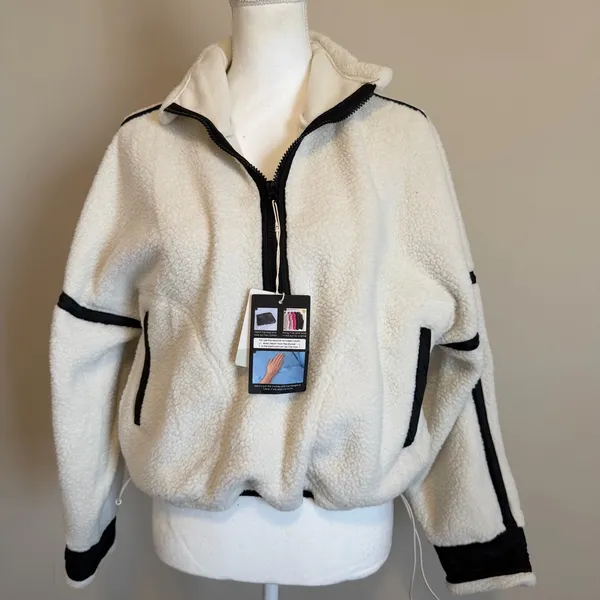 NWT women's half zip cozy Sherpa fleece pullover sweater women's small oversized - Image 2