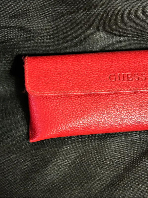GUESS Red & Black Pebbled Eyewear Sunglasses Pouch Case - Image 4