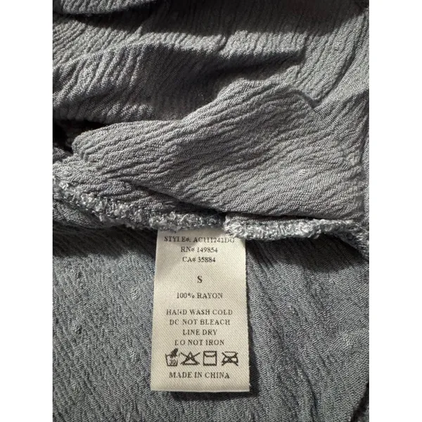 Sadie & Sage Gray Lace-Trim V-Neck Peplum Crop Top - Image 7
