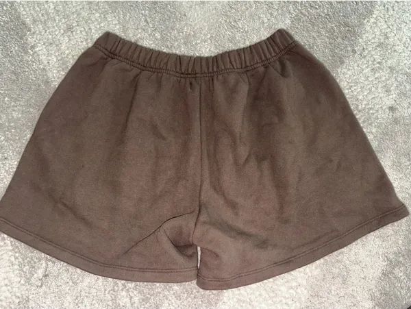Set Active Sweatshorts size Small  - Image 2