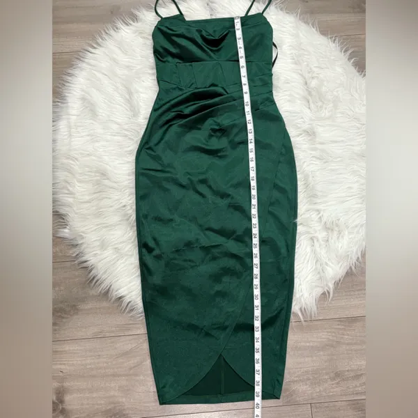 🆕 Windsor Women’s Green Spaghetti Dress Size S - Image 9