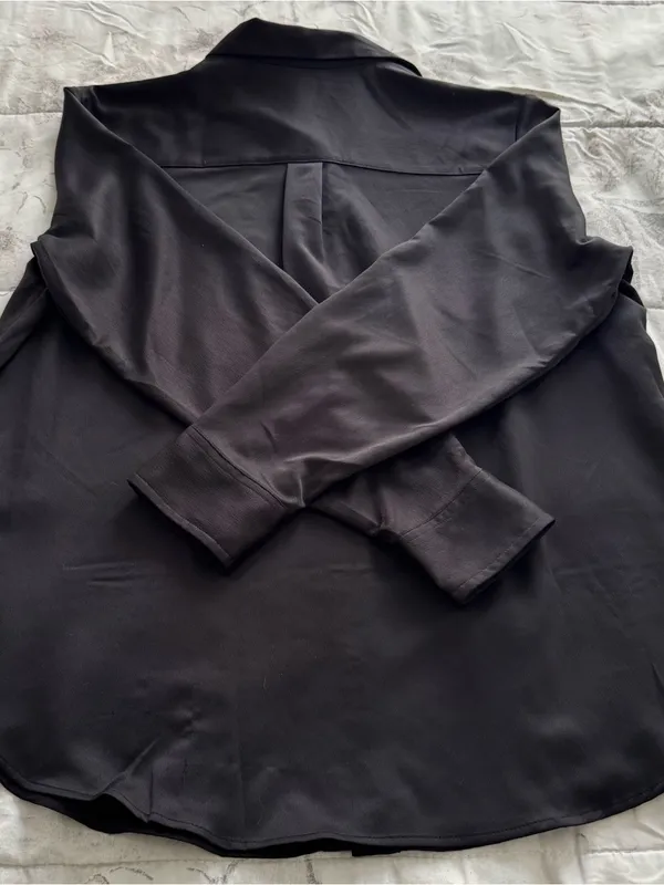 GAP Black Button up relaxed fit long sleeve Shirt size L front pocket minimalist - Image 16