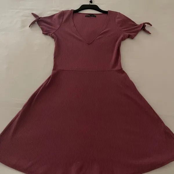 Abercrombie & Fitch Dark Pink A-Line Mini Dress V-Neck Short Sleeve Casual - Image 2