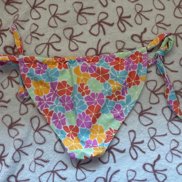 Floral Target Bikini Set - Image 3