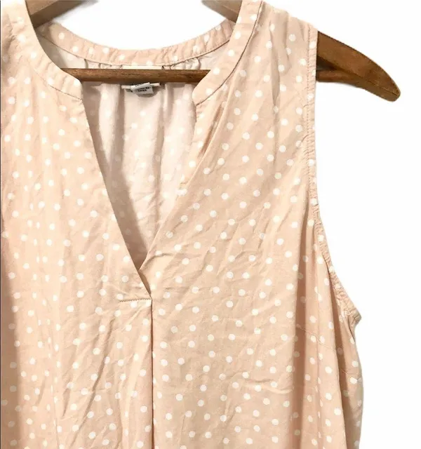Peachy & White Polka Dot Sleeveless Blouse - Image 3