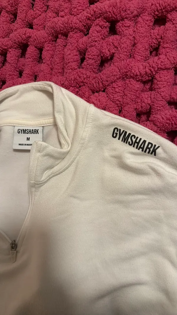Gymshark cropped White sweater - Image 5