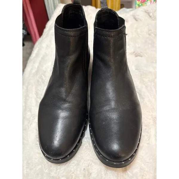 Steve Madden Boots size 9 - Image 2