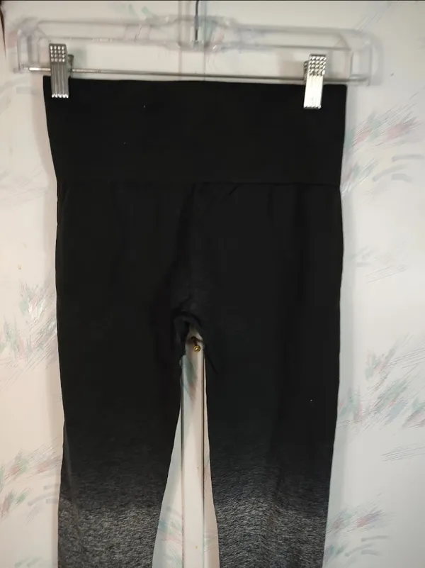 Gymshark Ombre Adapt Leggings - Image 6