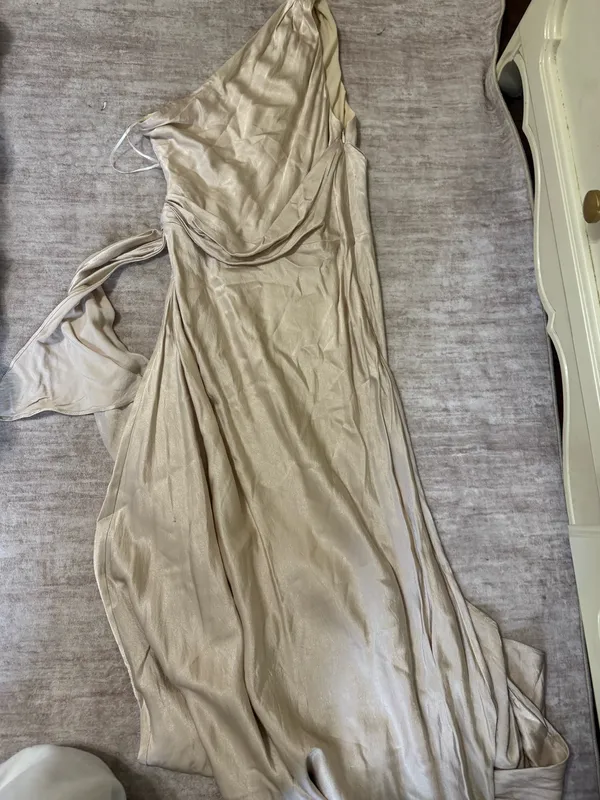 Meshki Callipoe dress size large  - Image 2