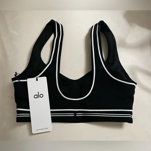 Alo Yoga NWT Airbrush Heart Throb Sports Padded Bra Black/White Size S - Image 8