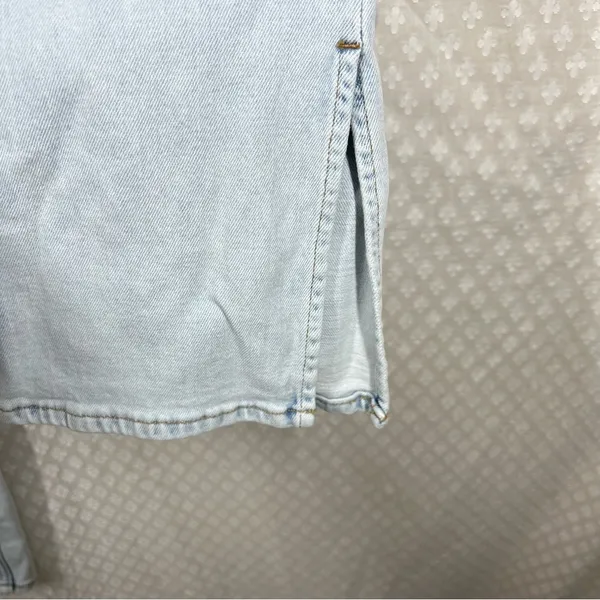 Abercrombie & Fitch‎ Light Wash Curve Love The Slim Straight High Rise Jeans - Image 5