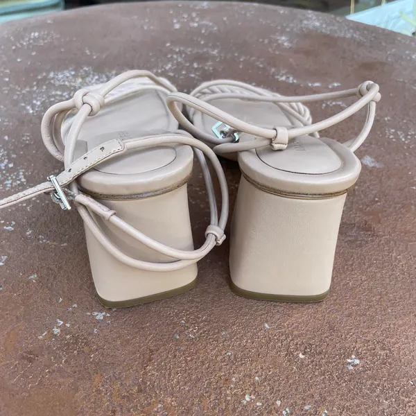 Marc Fisher beige strappy heels  Basically new - Image 3