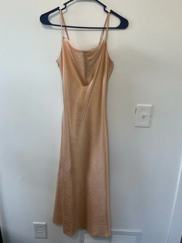 Anthropologie Flat White Champagne Slip Dress- Size Small - Image 2