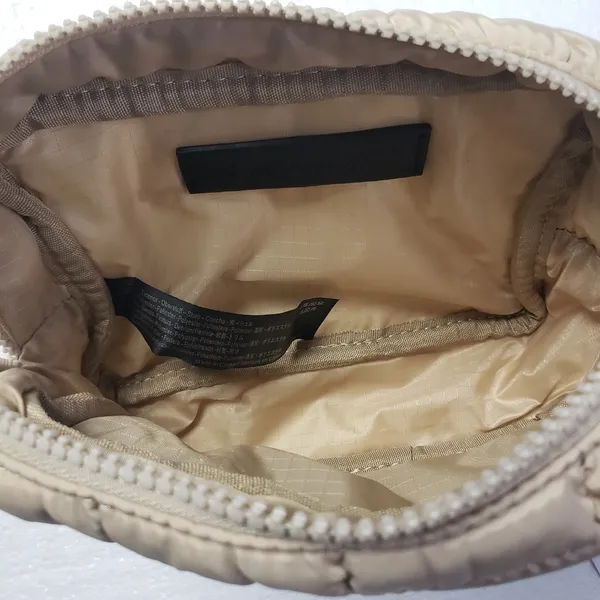 Free People Movement Women's Mini Case in Off White NWT - Image 10