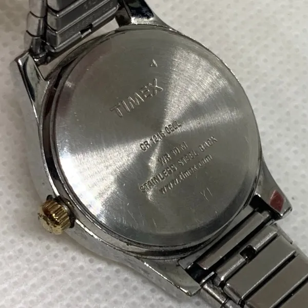 Timex indiglo women’s watch silver gold tone mother of pearl dial 25mm running - Image 8