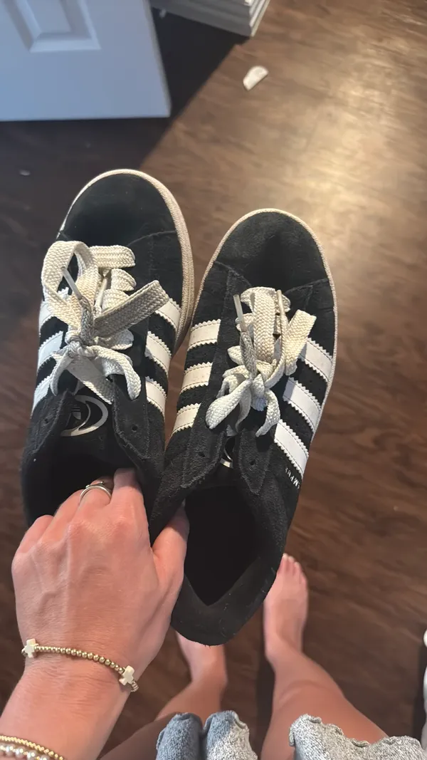 Black Adidas Campus Sneakers - Image 2