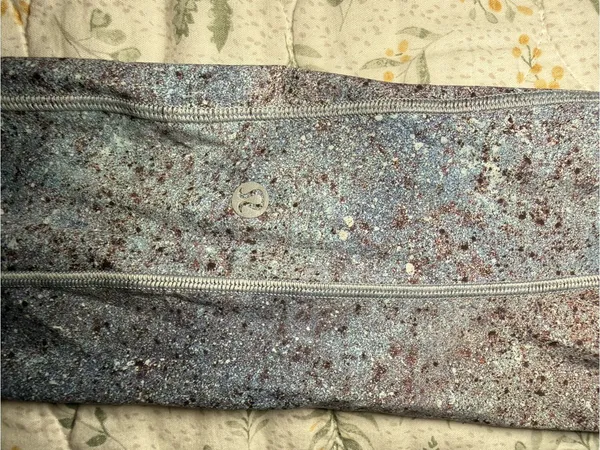 Lululemon Speckled Grey-Blue Performance Leggings - Image 4