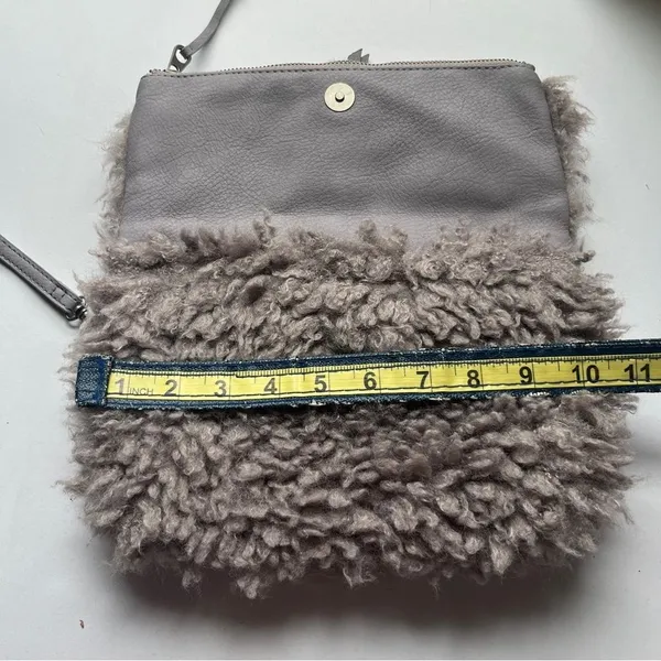 Elegant Taupe Grey Faux Fur Clutch Purse - Image 8