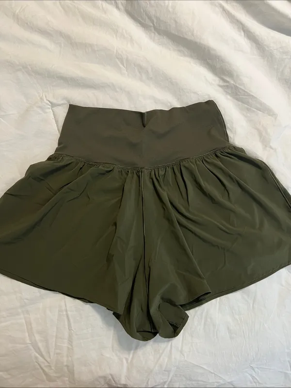 Aerie cross waist shorts - Image 2