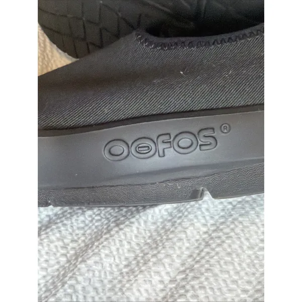 Women OOFOS OOMG EEZEE Black/Black Sz 7.5 - Image 7