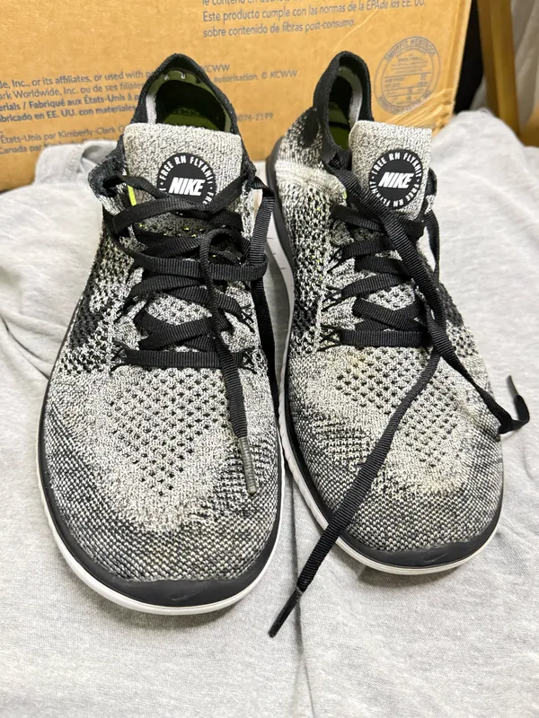 Nike Free Rn Flyknit 2018 White Black Womens Size 9.5 - Image 2