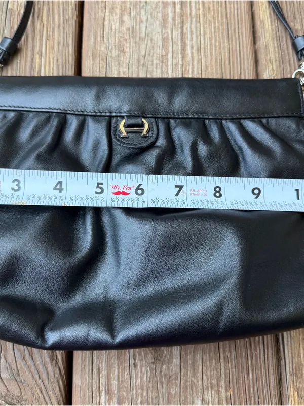Vintage Etienne Aigner Black Leather Clutch Shoulder Bag Detachable Strap Purse - Image 10
