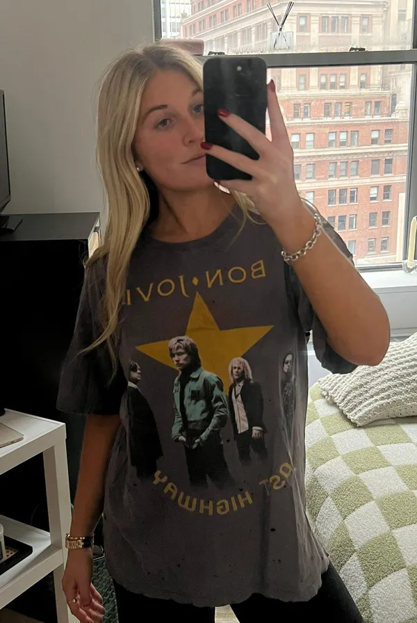 Revolve Vintage Tshirt - Image 3