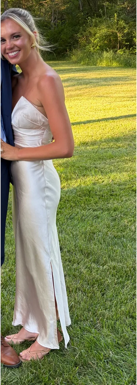 BILLY J CHAMPAGNE DRESS White - Image 3
