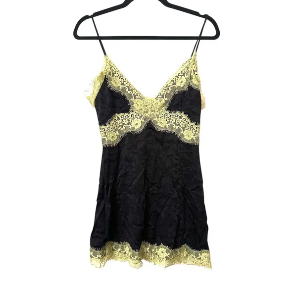 ALICE + OLIVIA Zaira Lace Trim Mini Dress Black/Lime Punch Sz 2‎ - Image 3