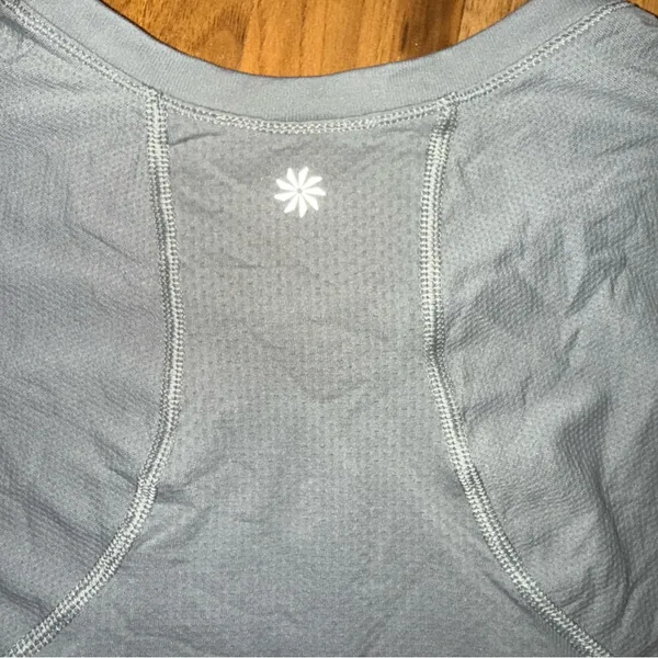 Athleta 54023 long sleeve grey under layer top size large compression‎ workout - Image 8