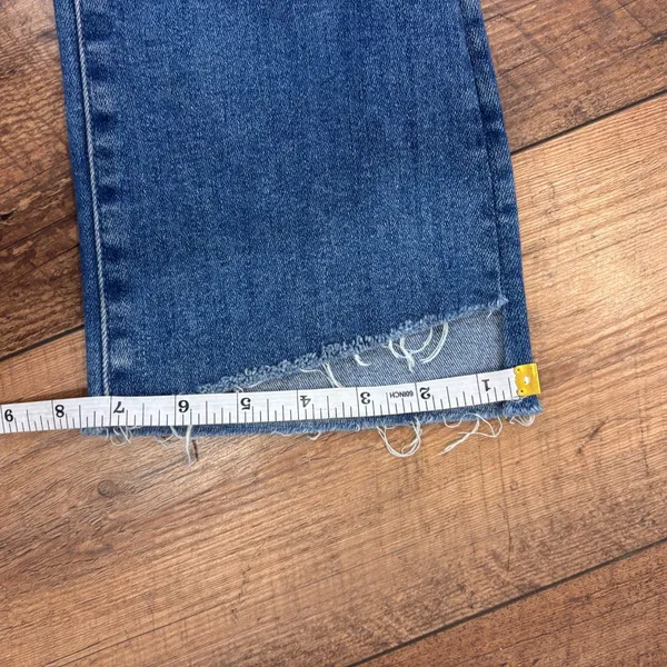 MOTHER Size 26 The Insider Crop Step Fray Jeans Hey Sun Wash Raw Hem High Rise - Image 14