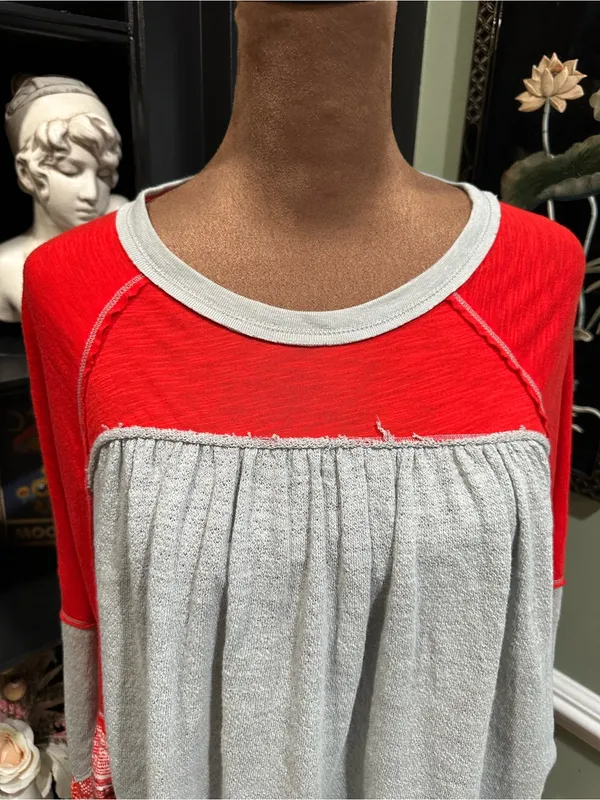 Free People We The Free “Friday Fever” Thermal Top in Red + Grey with Patterned - Image 9