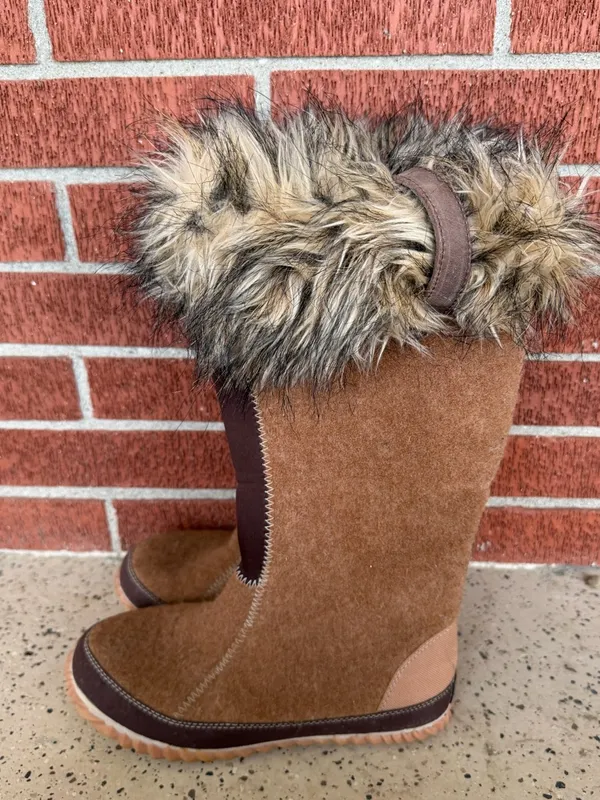 SOREL Cozy Joan felt furry boots tan/brown‎ womens size 8 - Image 3