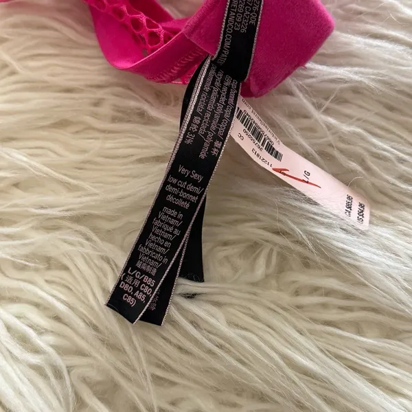 Victoria's Secret Very Sexy Fishnet Open-Cup Low-Cut Demi Bra Pink Size Large - Image 11