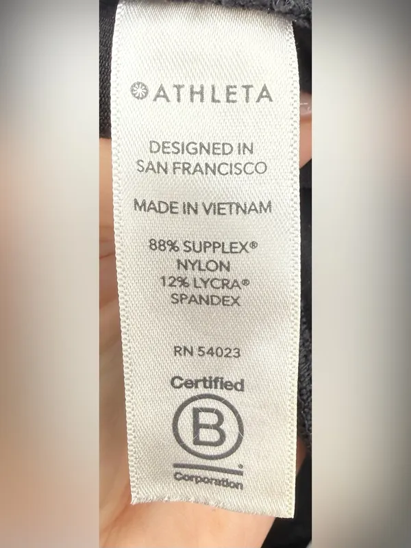 Athleta Women's Black Venice Pintuck Pants Trouser‎ Size Small - Image 4