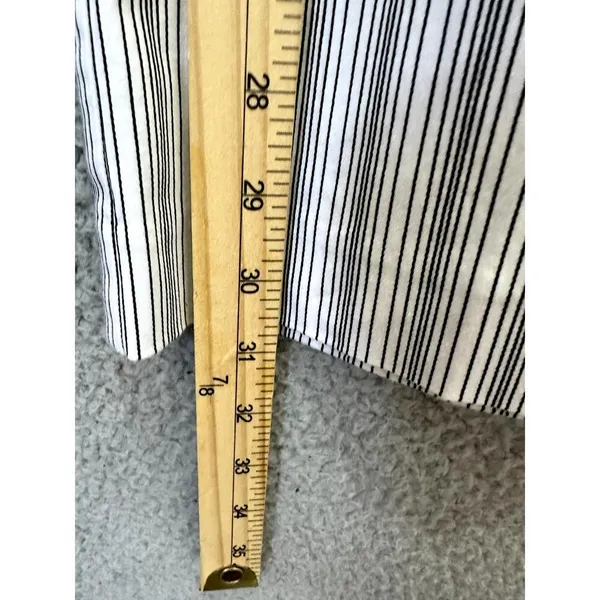 i.e. Pants Womens 8 Gray White Pinstripe Straight‎ Leg Y2K Minimalist Workwear - Image 4