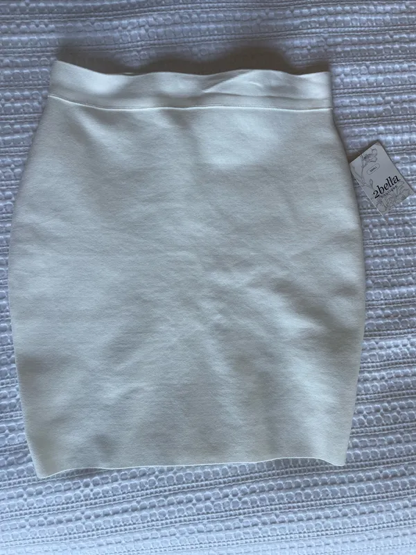 2Bella Pencil Skirt - Image 2