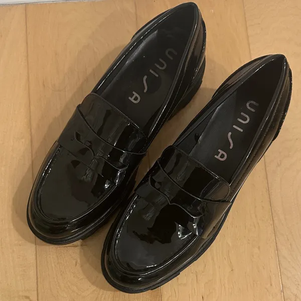 Unisa Glossy Black Loafers for Women - Image 2