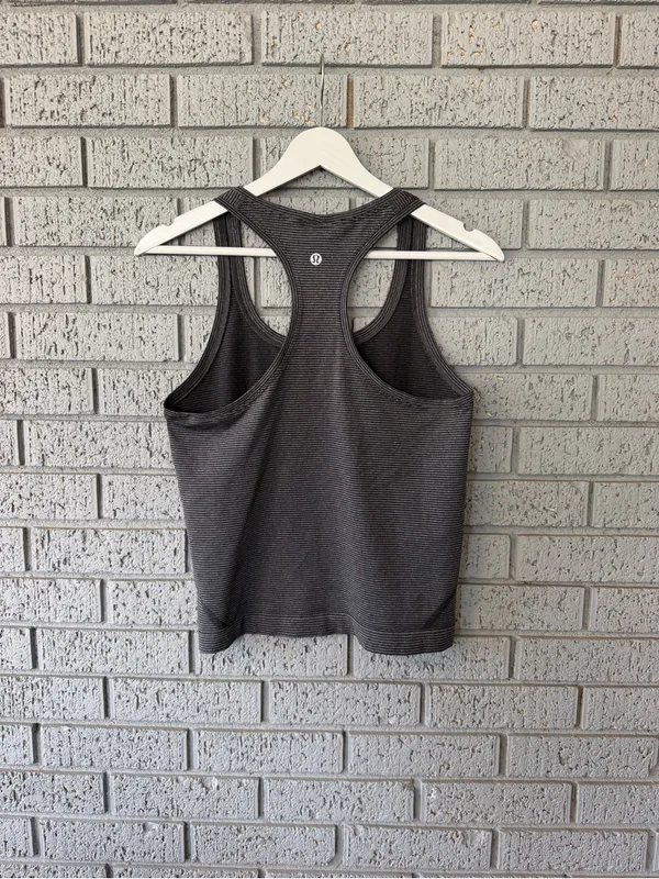 Lululemon Swiftly Tech Racerback Tank Top 2.0 *Waist Length Size 6 Grey - Image 5