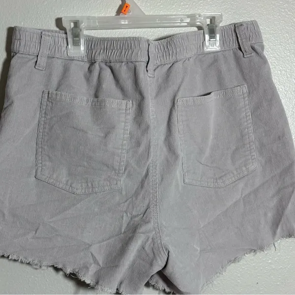 Aerie Women Ribbed Cut Off Gray Curdoroy Shorts Size Large‎ - Image 4