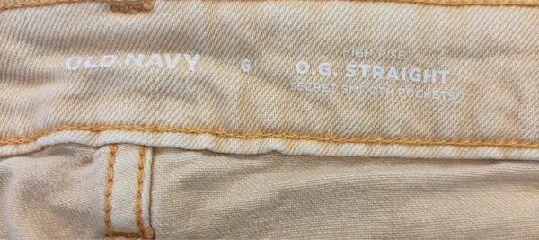 Old Navy Shorts Jean - Image 4