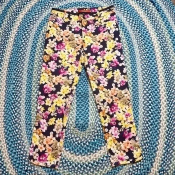 Anthropologie Floral Pants‎ - Image 2