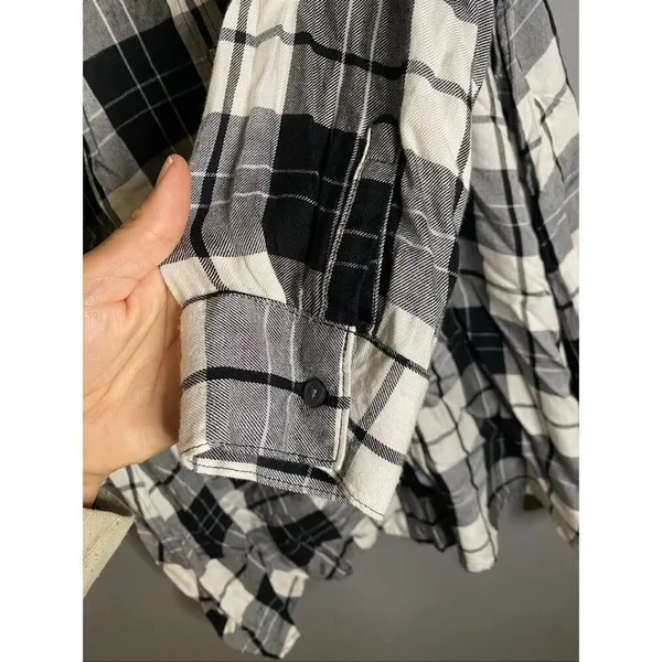 Old Navy Black White Plaid Pocket Button Up Dress Tunic Size Medium - Image 5
